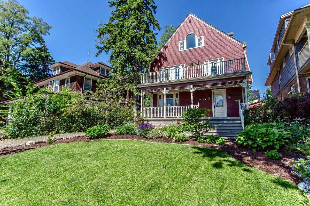 ナイアガラ・フォールズ レッドウッド ベッド アンド ブレックファースト Bed & Breakfast エクステリア 写真
