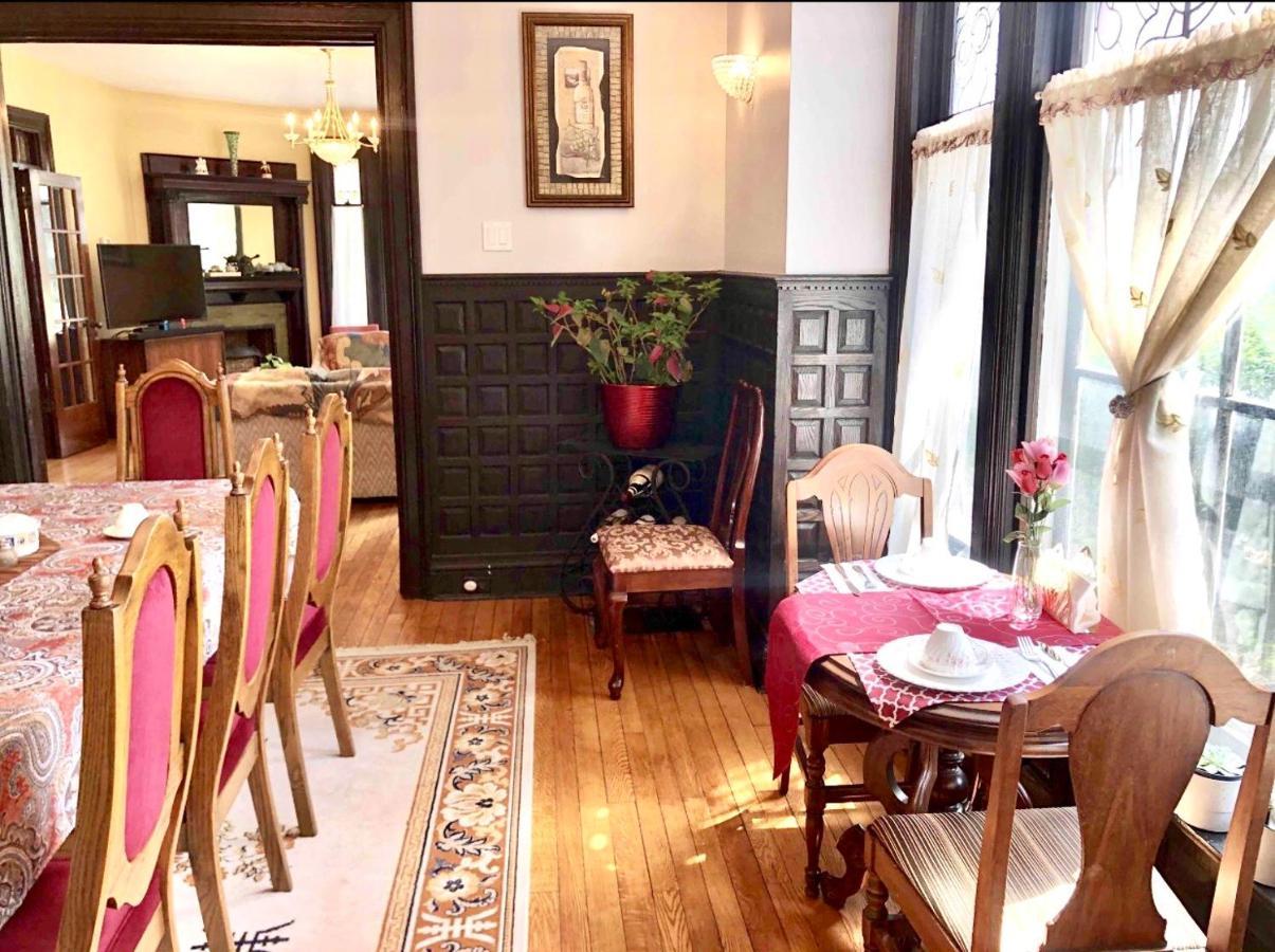 ナイアガラ・フォールズ レッドウッド ベッド アンド ブレックファースト Bed & Breakfast エクステリア 写真