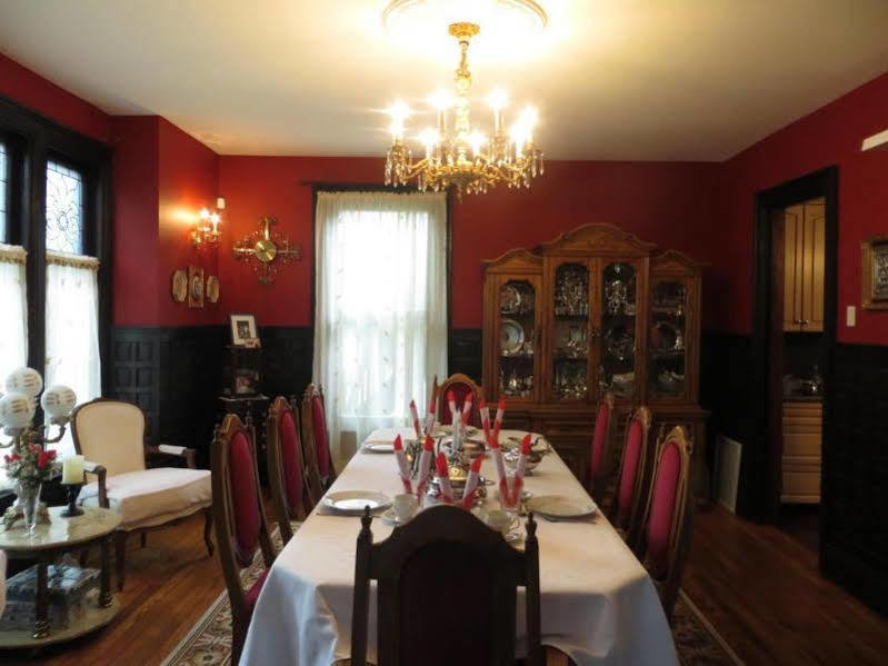 ナイアガラ・フォールズ レッドウッド ベッド アンド ブレックファースト Bed & Breakfast エクステリア 写真